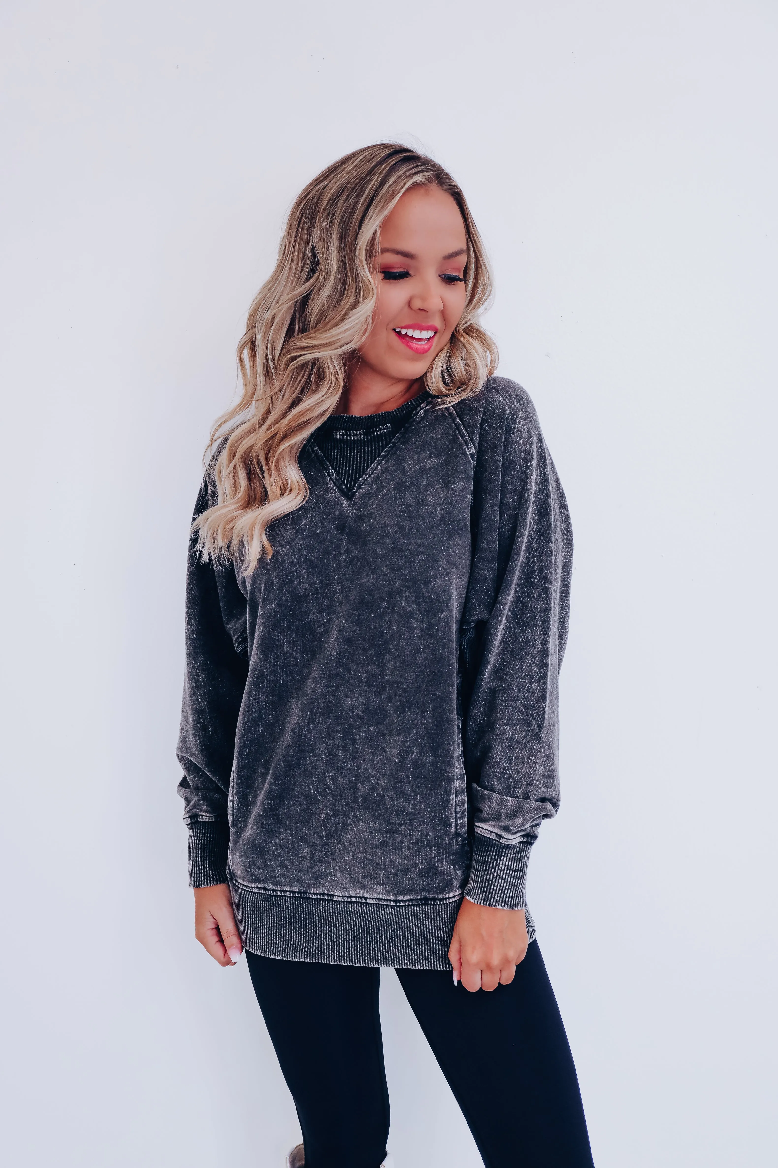 Amelia Acid Washed Sweatshirt - Ash Black