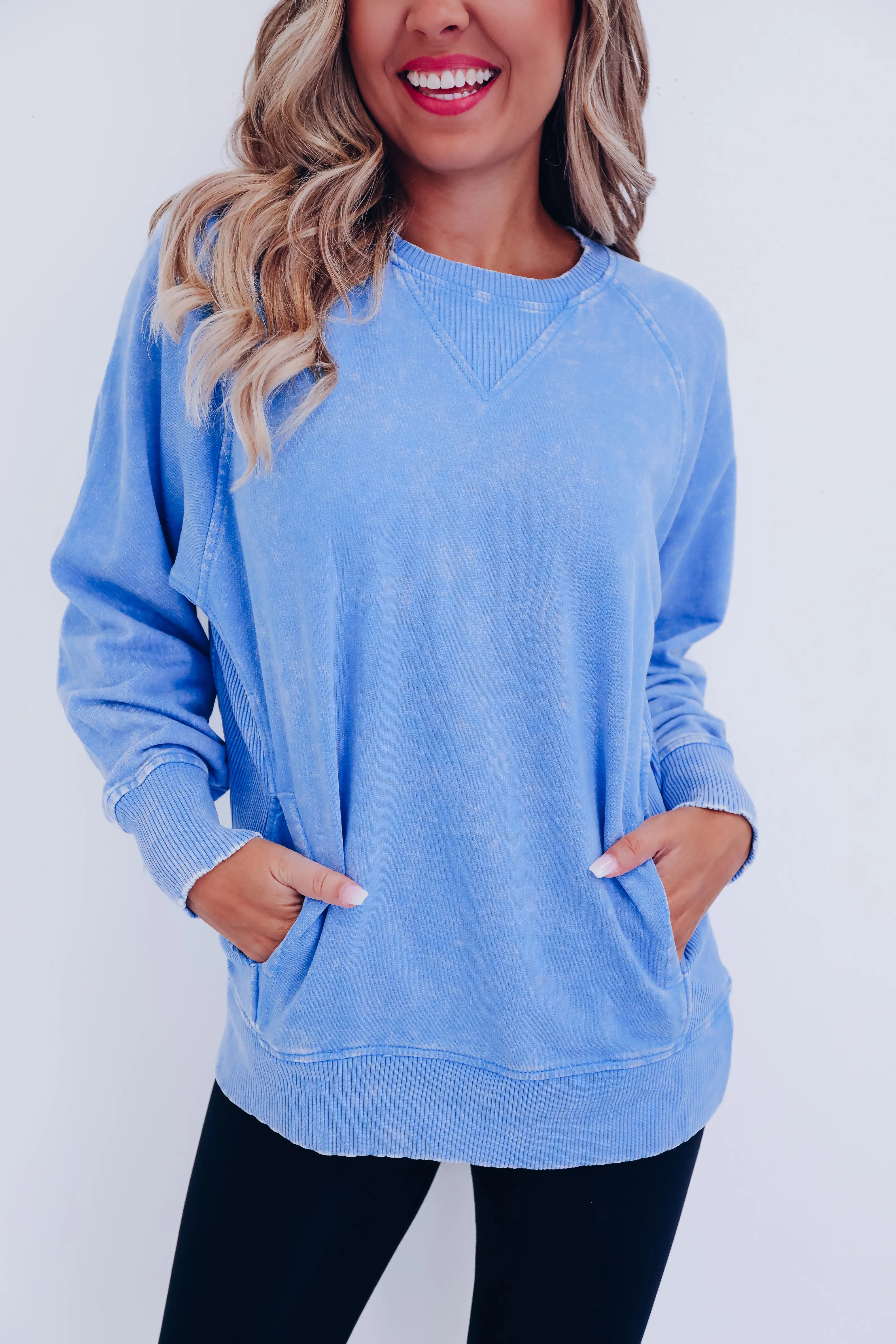 Amelia Acid Washed Sweatshirt - Blue