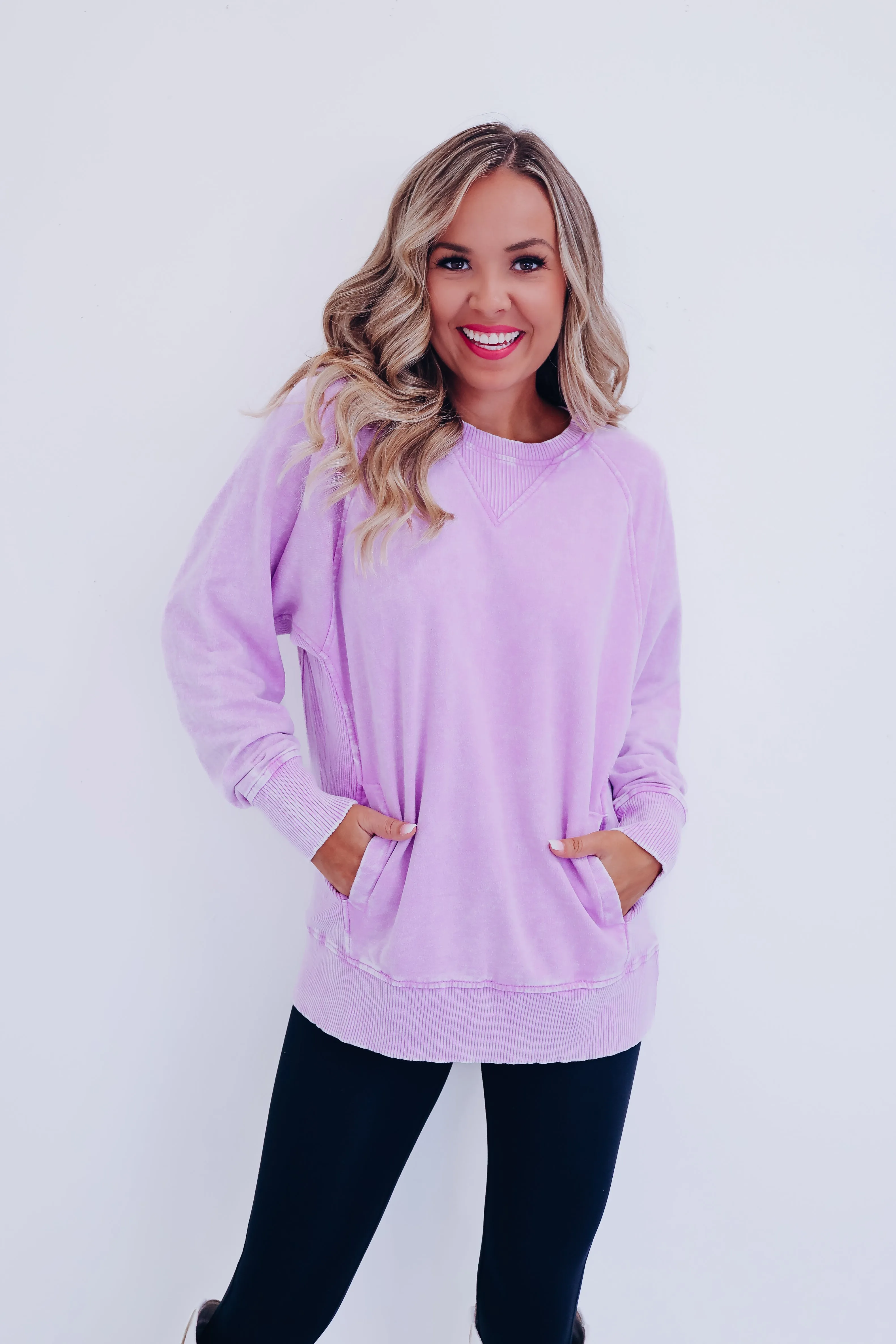 Amelia Acid Washed Sweatshirt - Lavender