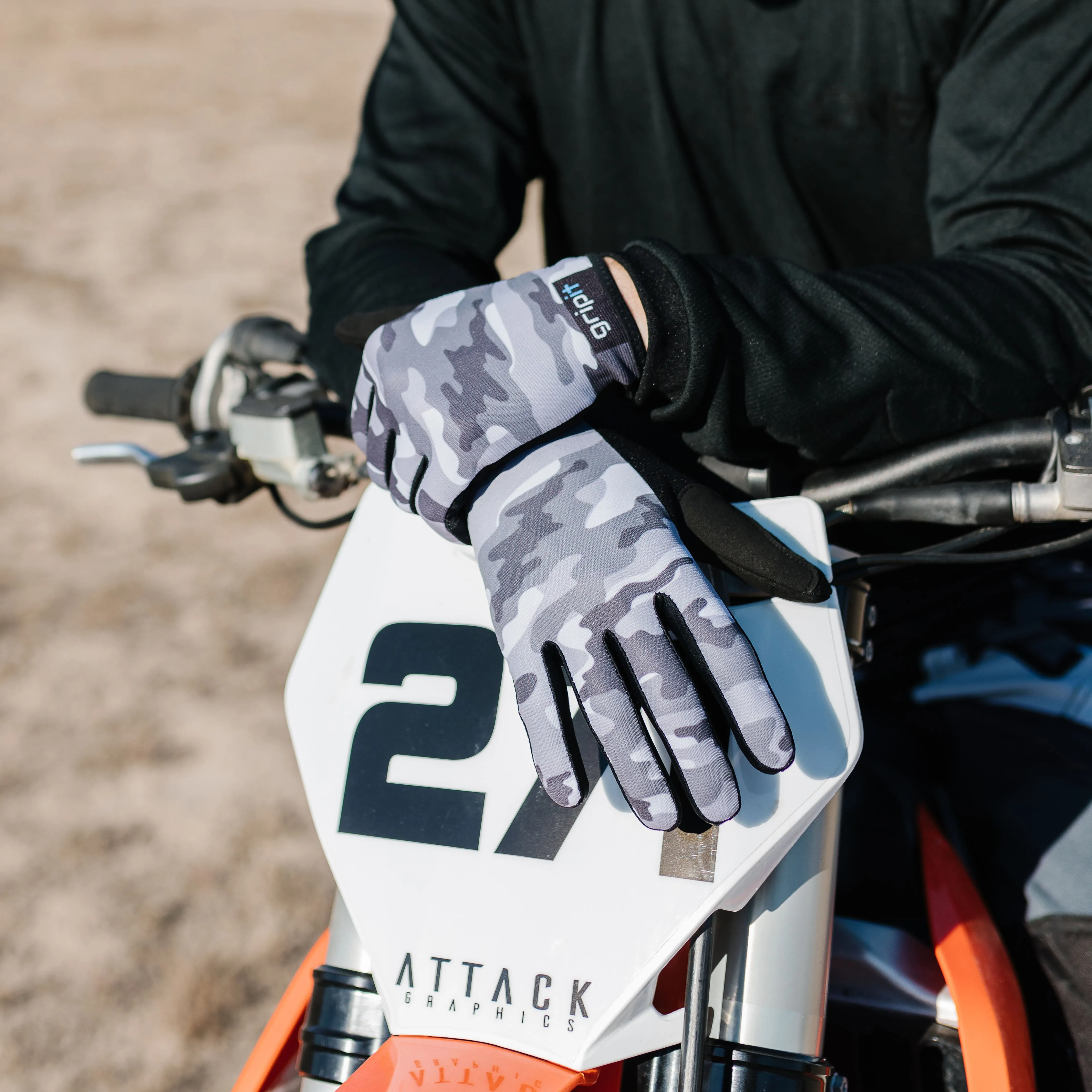 B&W Camo | All Ride Glove