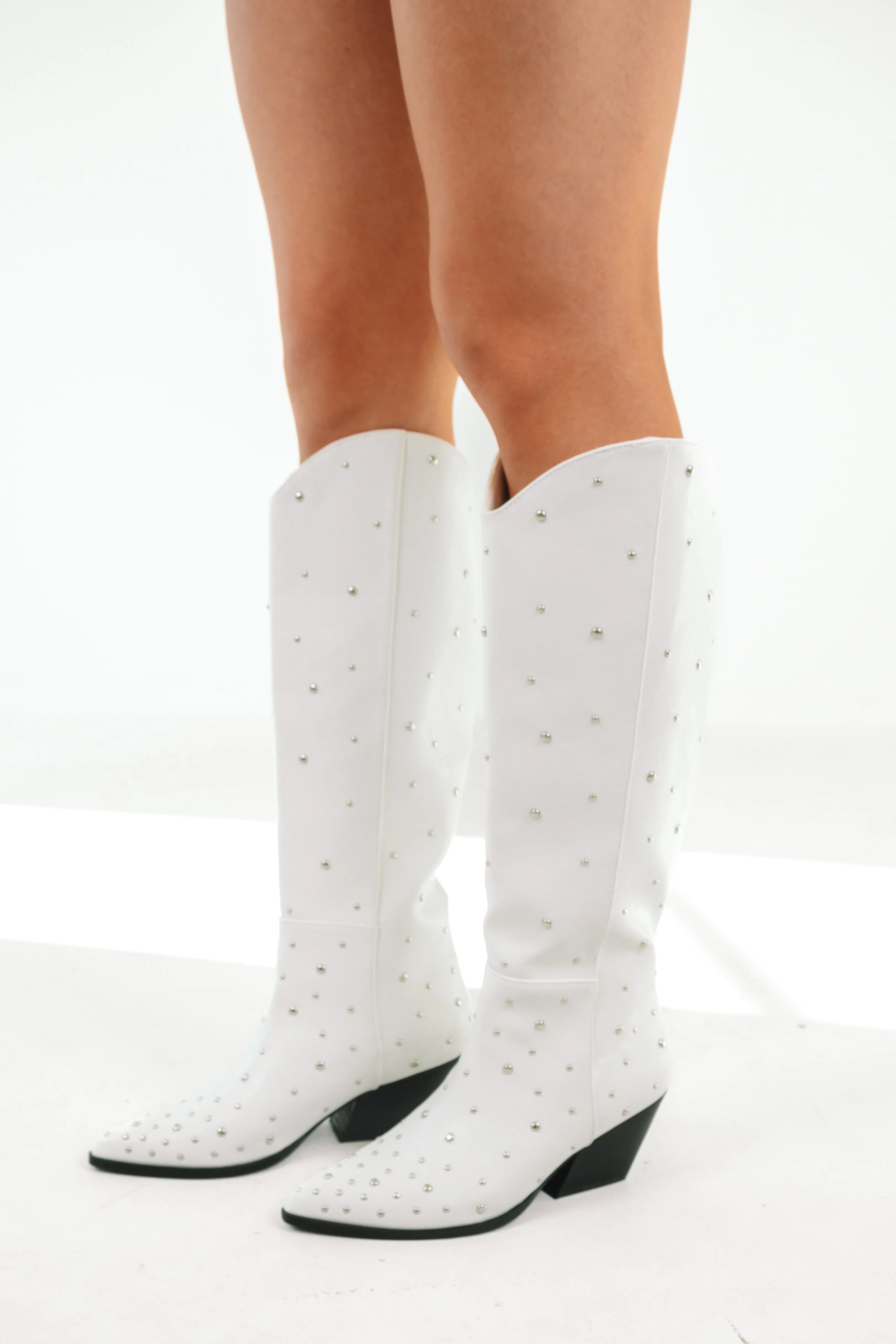 Billini Zoelle Boots - White