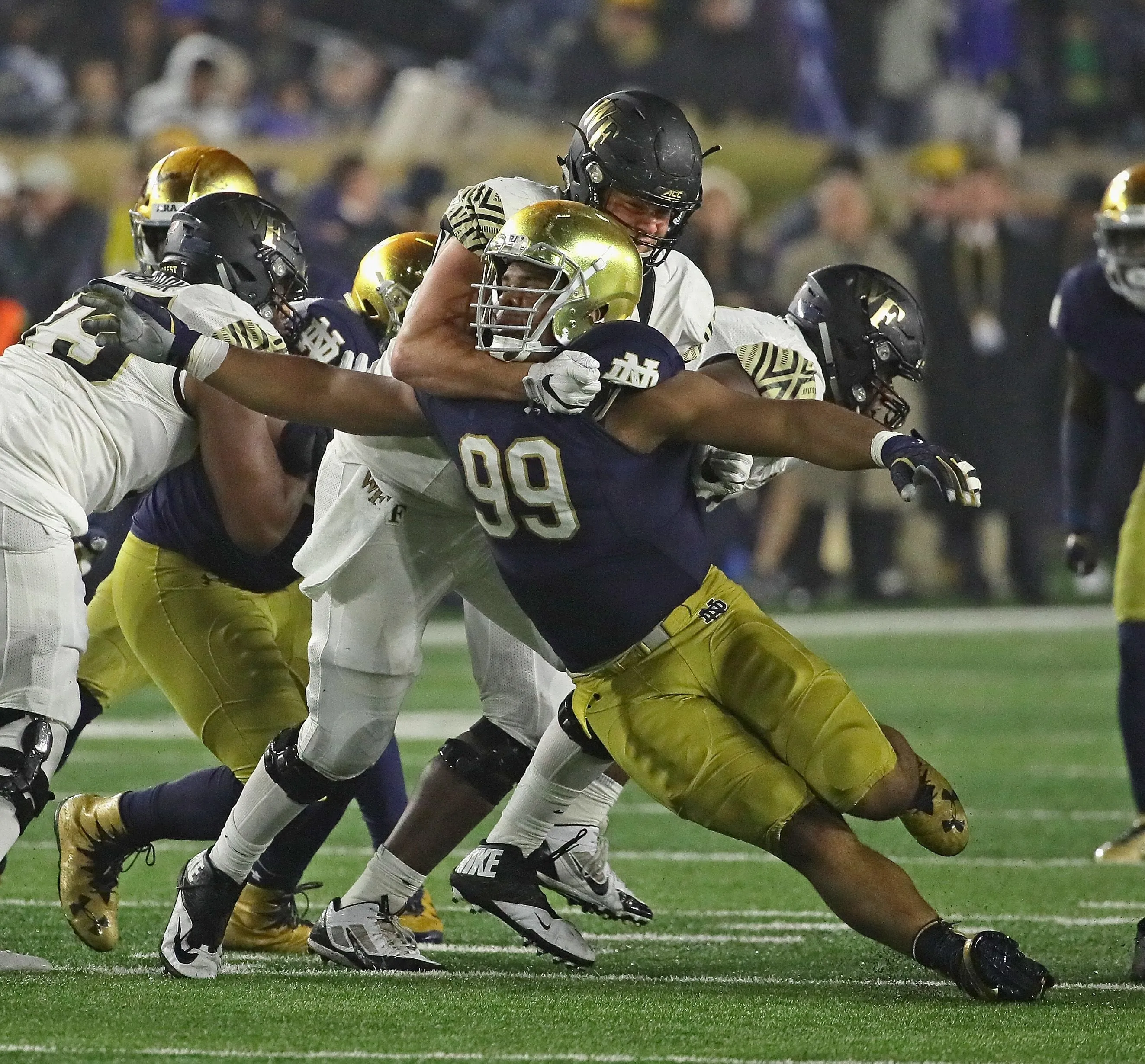 Jerry Tillery 2017 Notre Dame Team Issued/ Game Used Under Armour Cleats #99