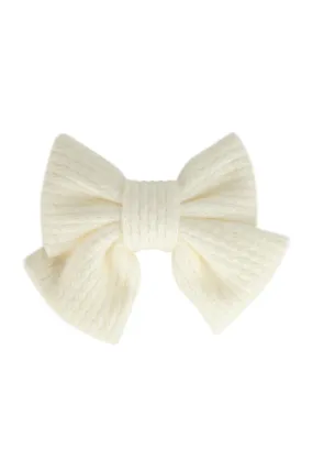 Knitted Bow Clip in Off White