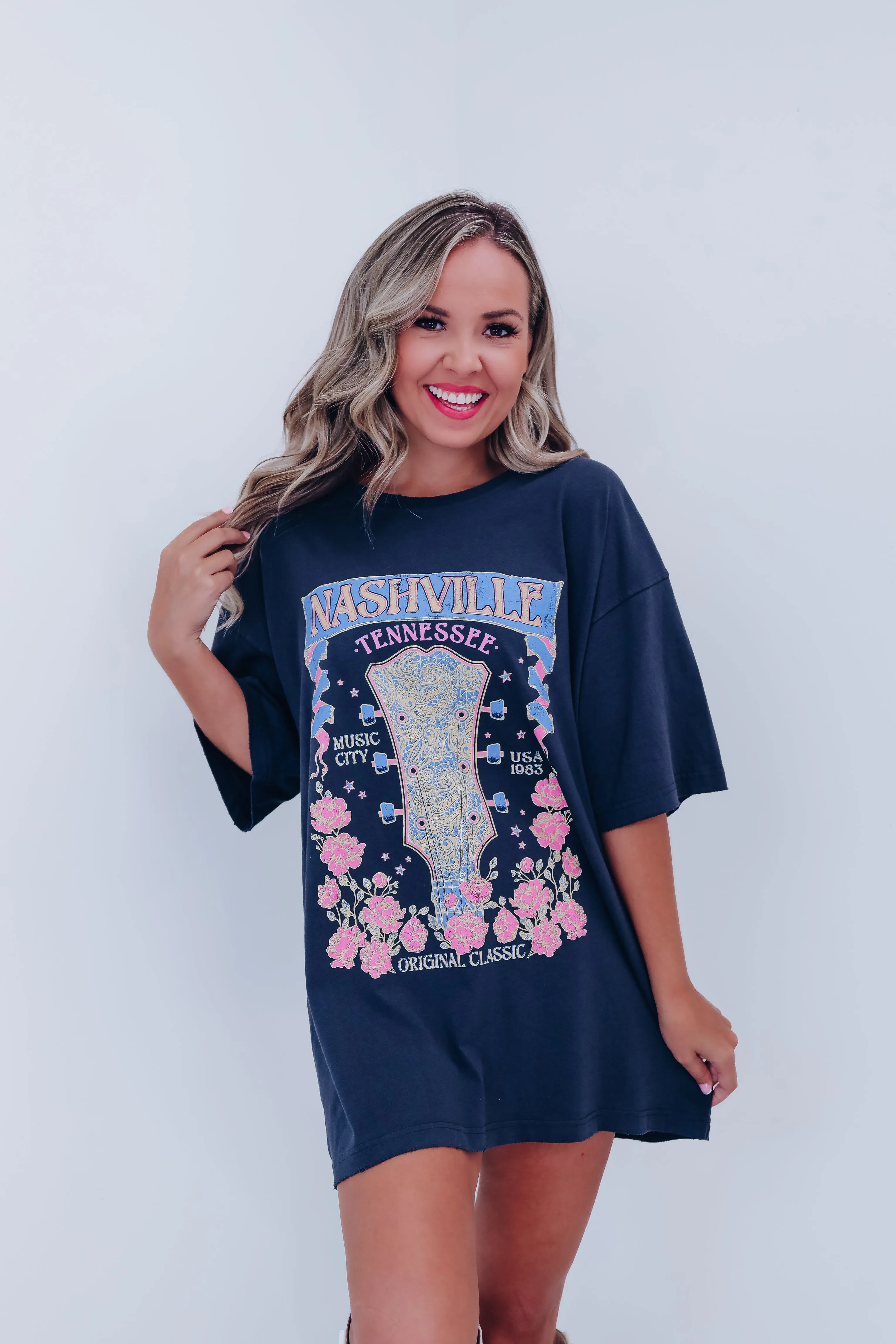 Original Classic Nashville Graphic Tee - Black