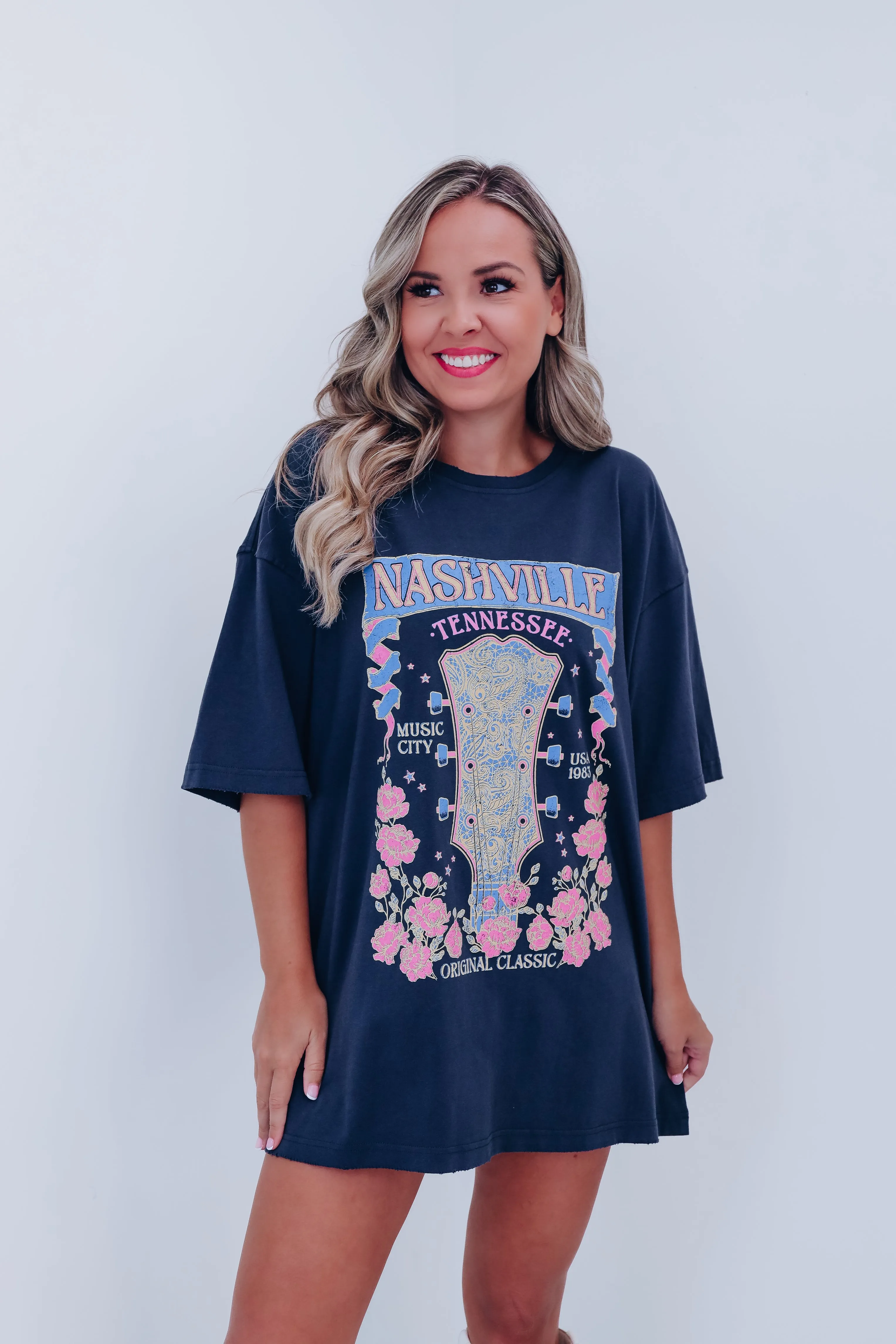 Original Classic Nashville Graphic Tee - Black