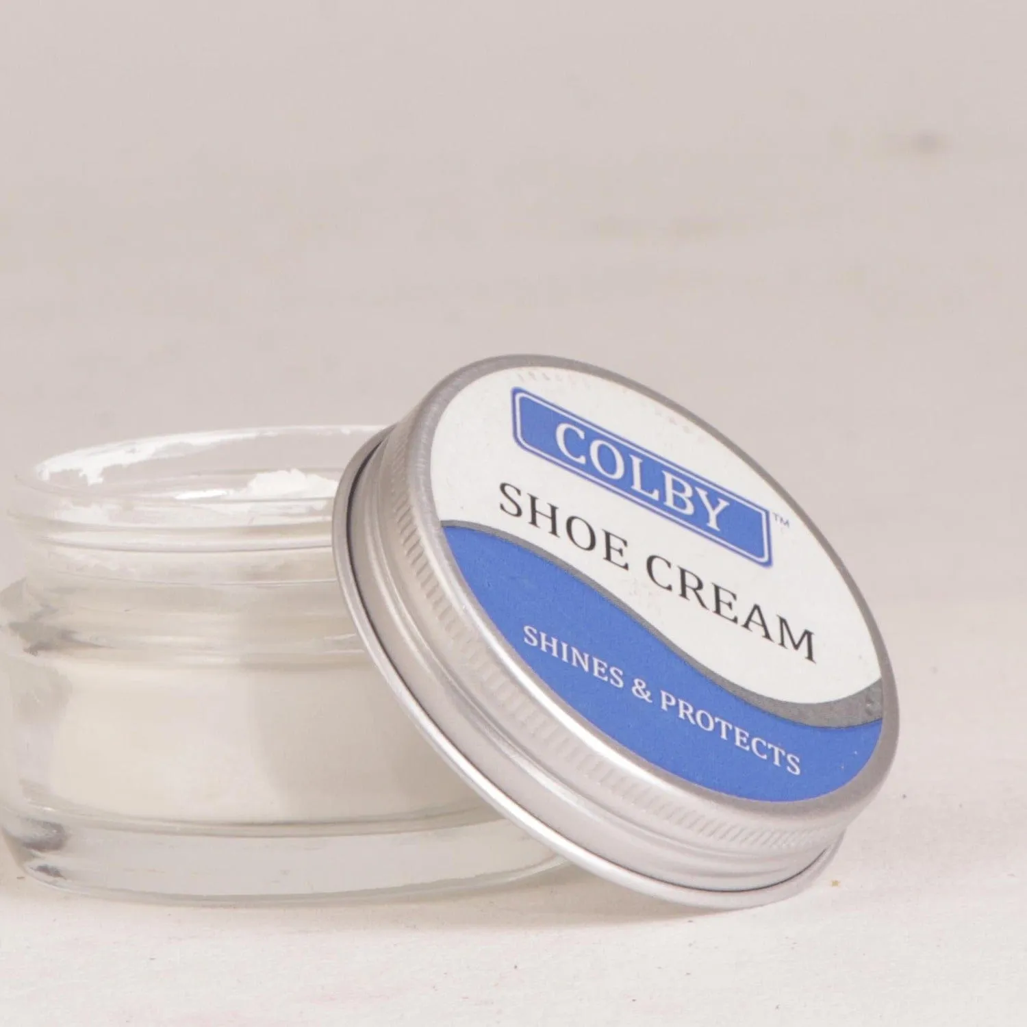 Shoe Polish in white - 132-121