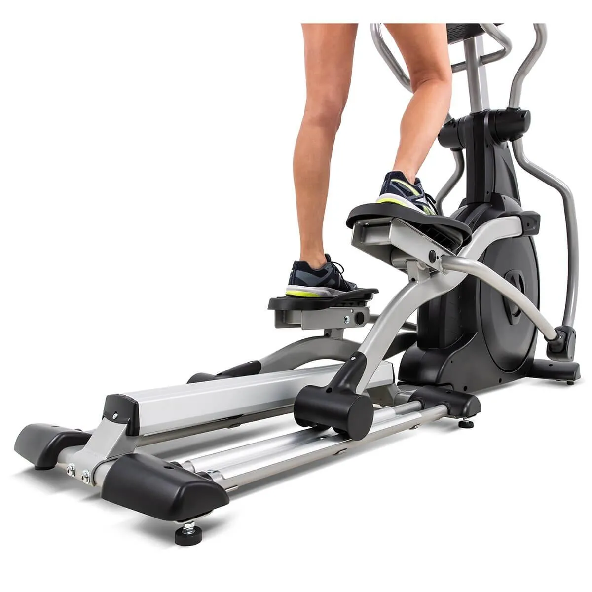 Spirit Fitness CE800ENT Elliptical Trainer