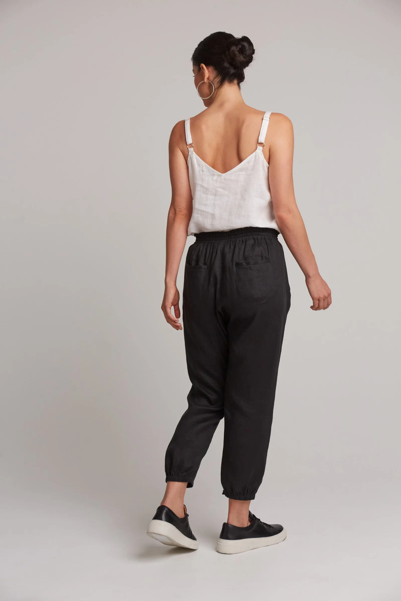 Studio Relaxed Pant - Ebony