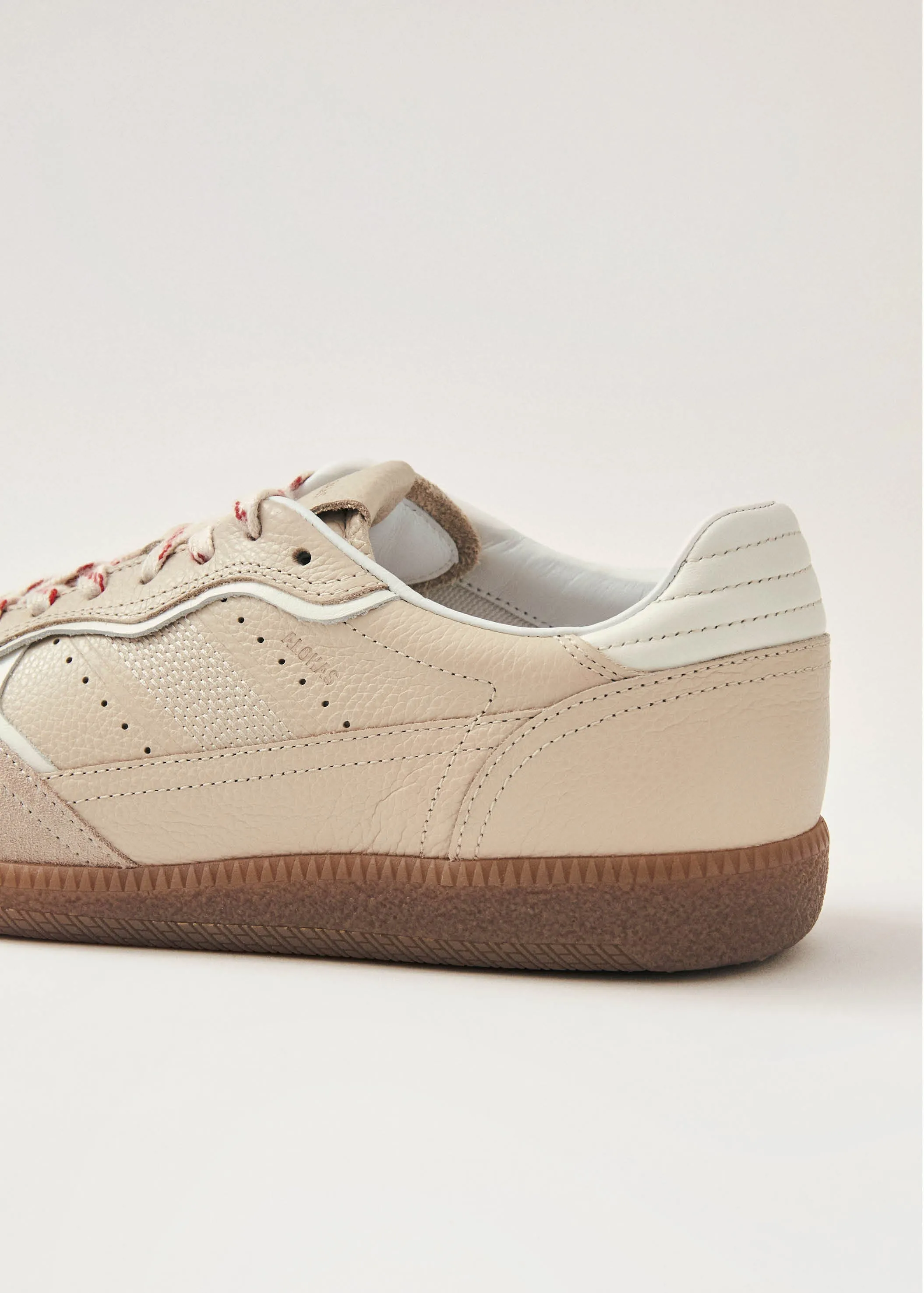 Tb.490 Rife Grain Cream Leather Sneakers